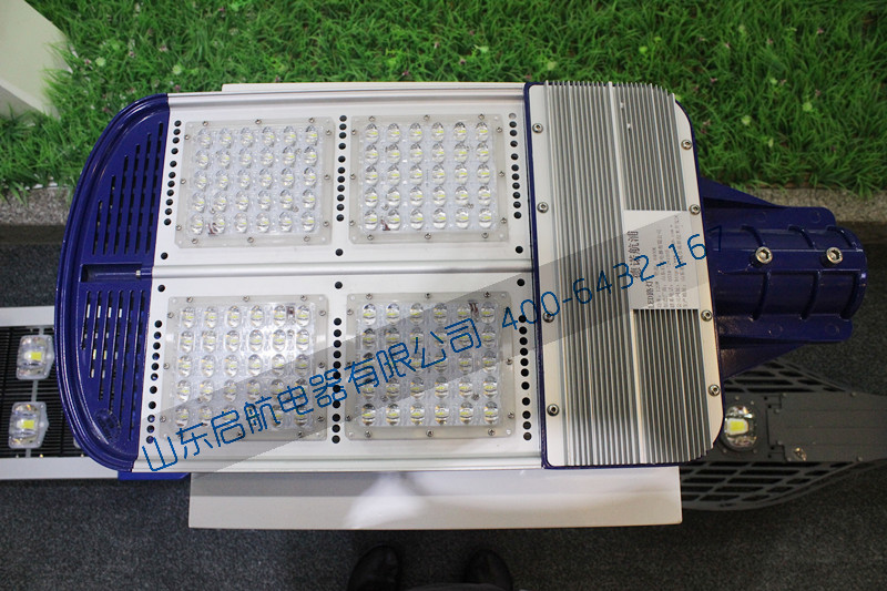 路燈燈頭.jpg 路燈燈頭.jpg